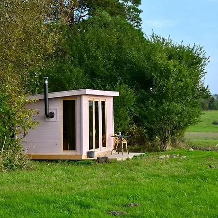 Dom wakacyjny Huettchen Ganzjaehrig Nutzbar Mit Kamin&sauna
